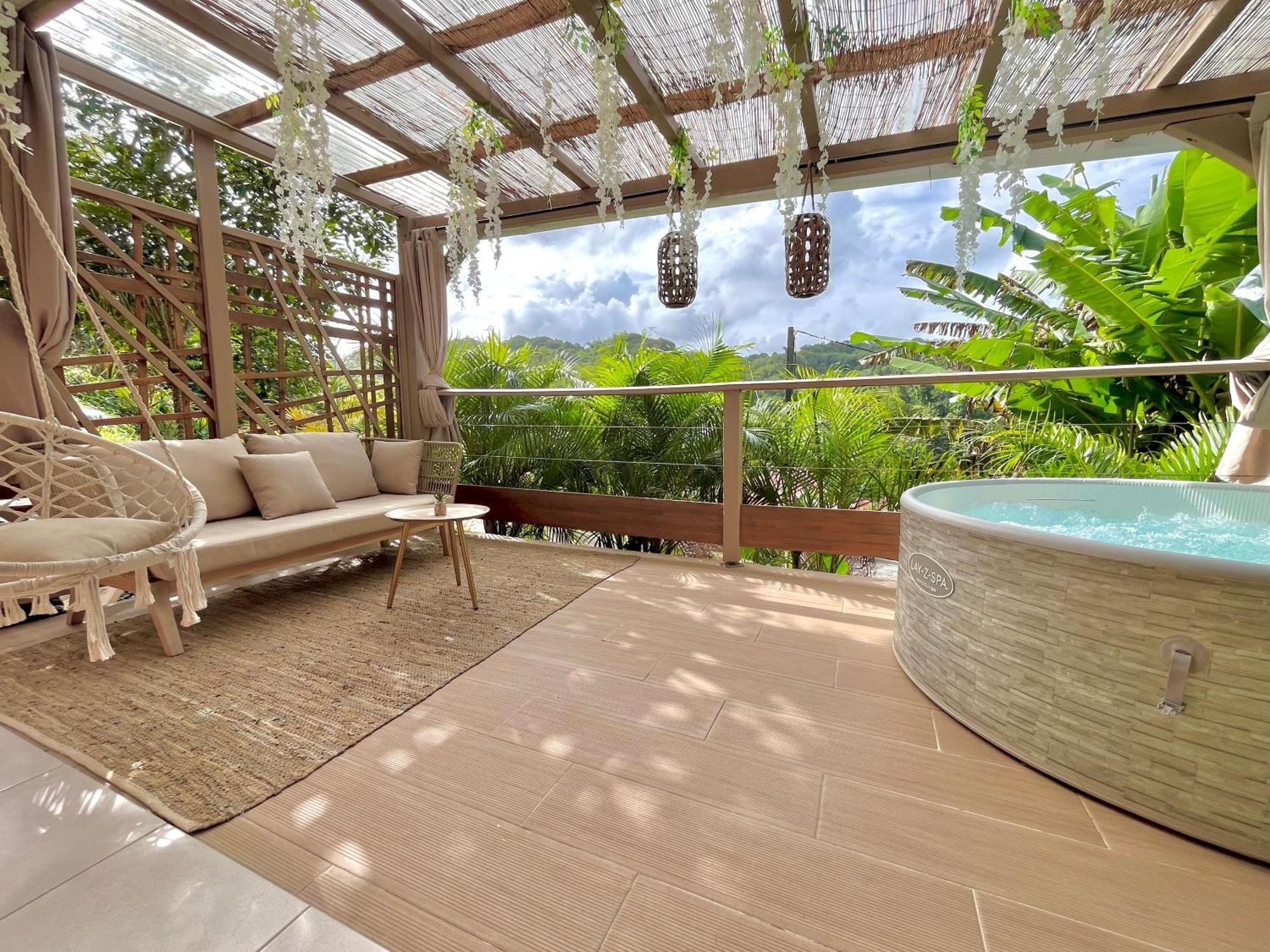 Cocon Des Jardins - Bungalow & Spa Gros-Morne Exterior foto